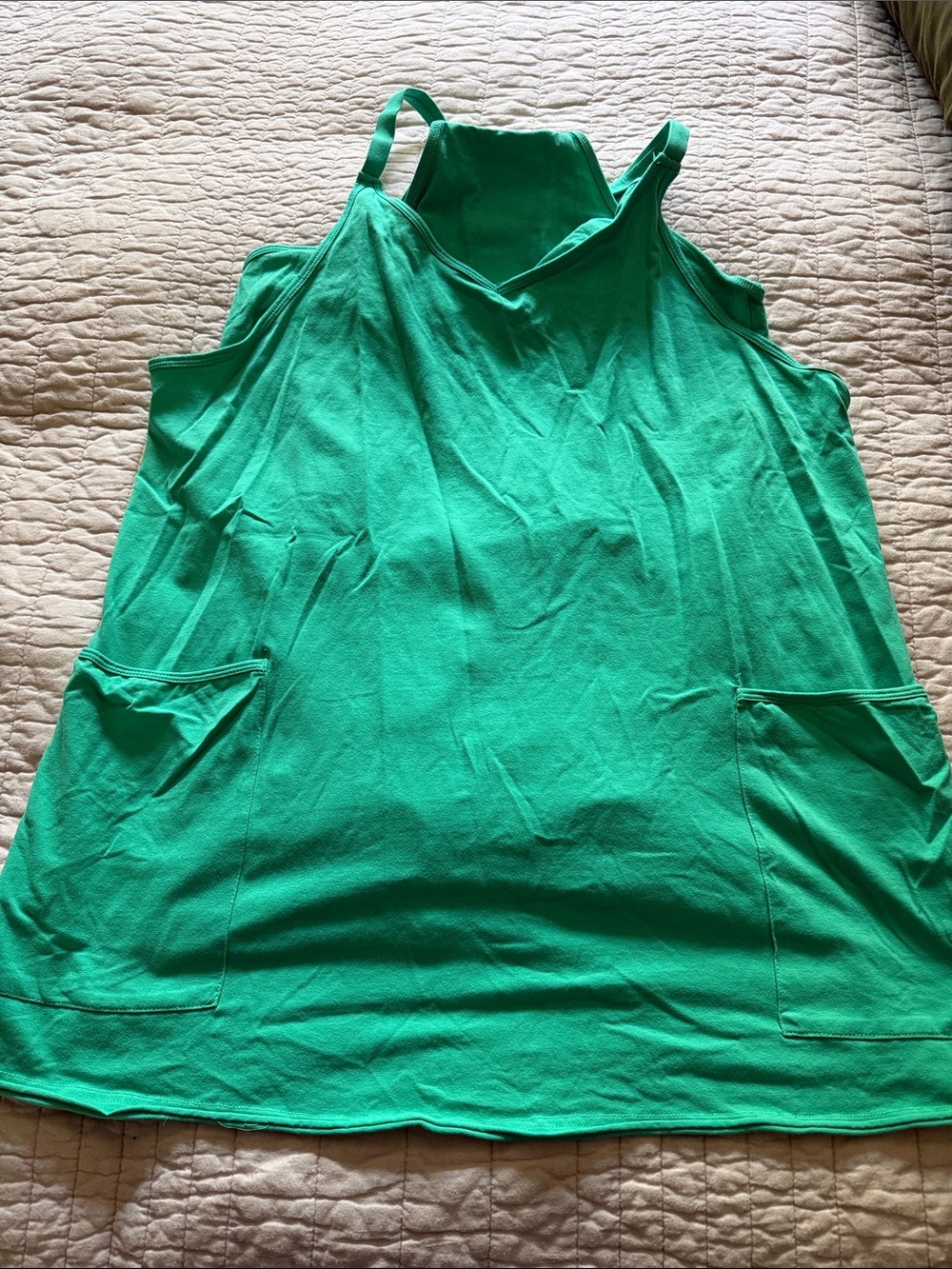 Green Sleeveless Pocket Tank Top